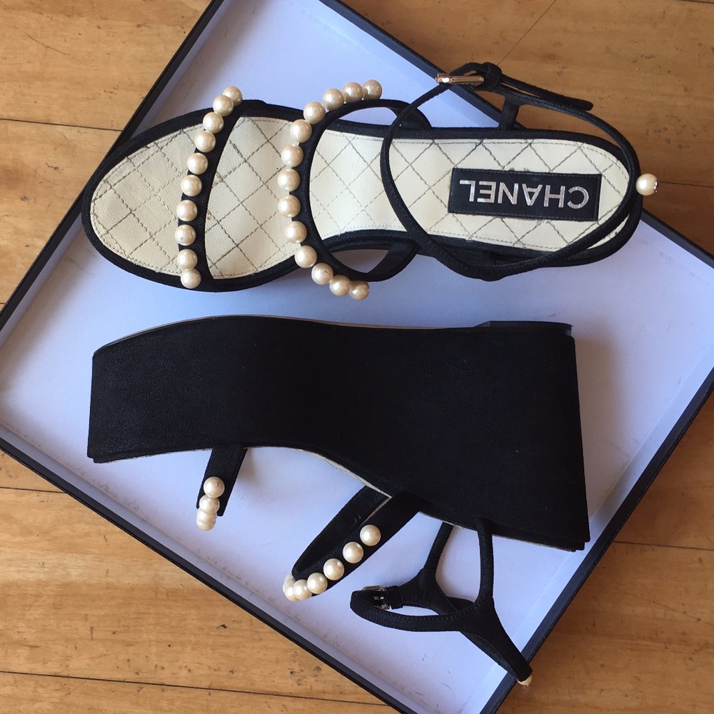 Chanel Platform - Picture 2 of 6